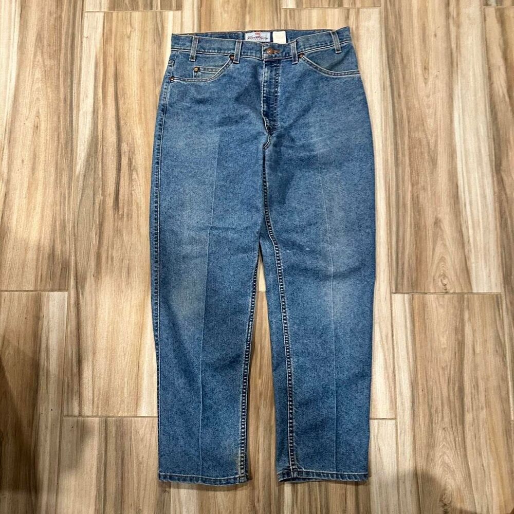 Vintage Levis 540 Men's Blue and Navy Jeans
